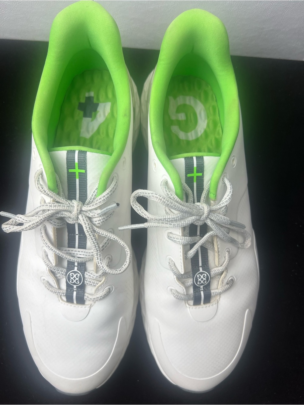 G/Gore Golf White Athletic Sneakers with Neon Green Lining size 12.5